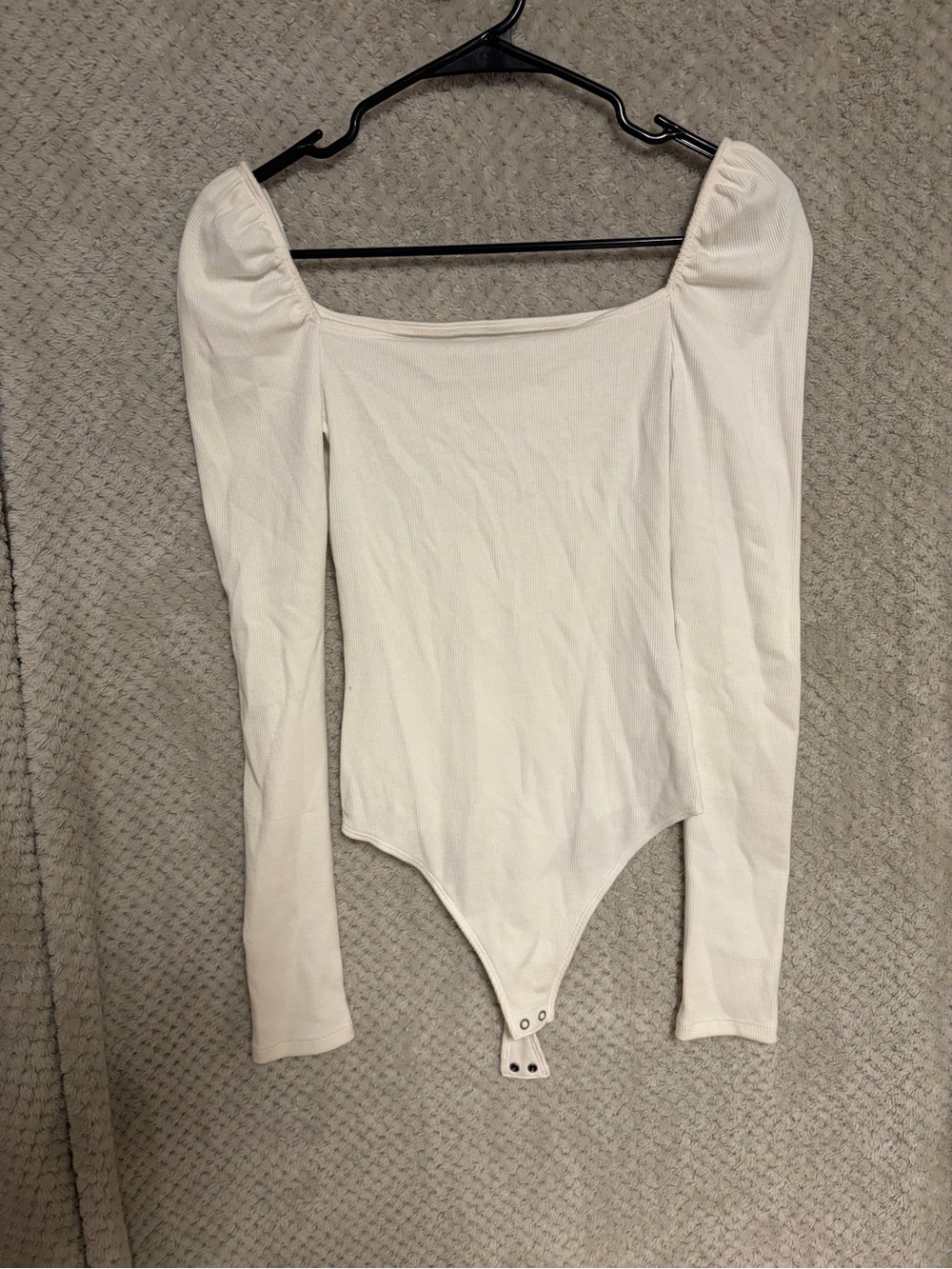 Abercrombie & Fitch Off-White Long Sleeve Square Neck Bodysuit
